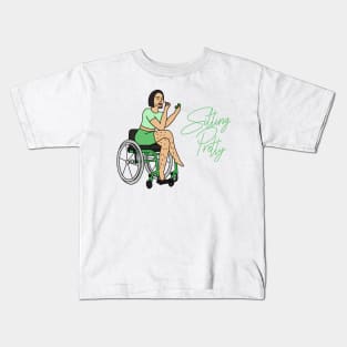 Sitting Pretty in Green 3 Kids T-Shirt